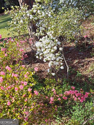 2601 Ridgewood Lane, Albany, GA 31707