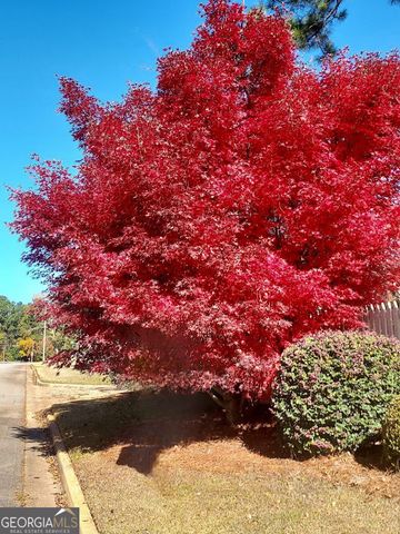 2601 Ridgewood Lane, Albany, GA 31707