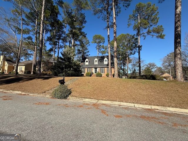 2601 Ridgewood Lane, Albany, GA 31707