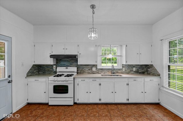3421 N Market Street, Shreveport, LA 71107