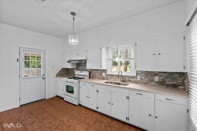 3421 N Market Street, Shreveport, LA 71107