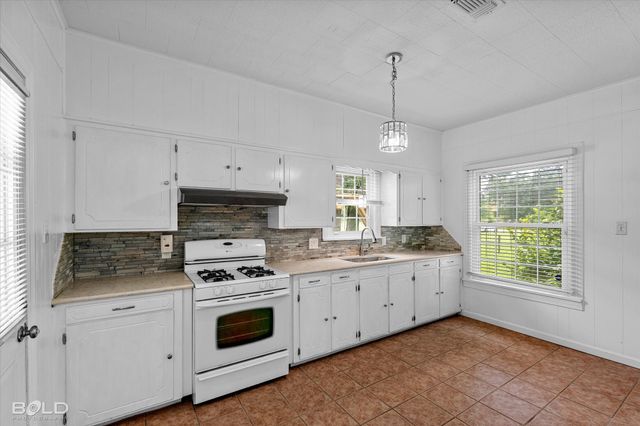 3421 N Market Street, Shreveport, LA 71107