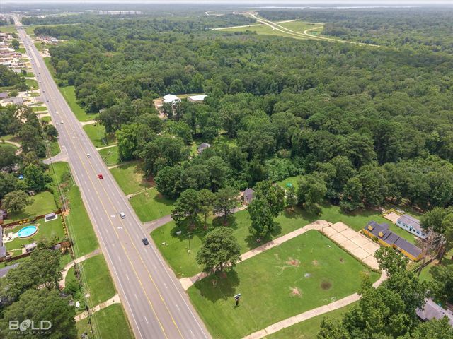 3421 N Market Street, Shreveport, LA 71107