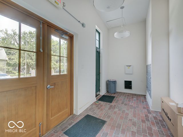 970 Fort Wayne Avenue 207, Indianapolis, IN 46202