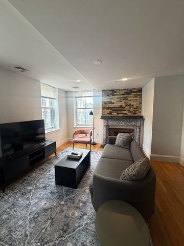14 Derne Street 2, Boston, MA 02114