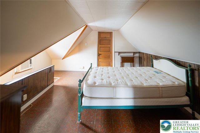 2 Wilson Street, Phillipsburg, NJ 08865