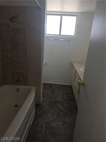 3204 North Michael Way 3, Las Vegas, NV 89108