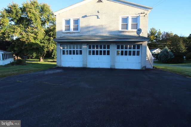 1303 MT LAUREL RD, Temple, PA 19560