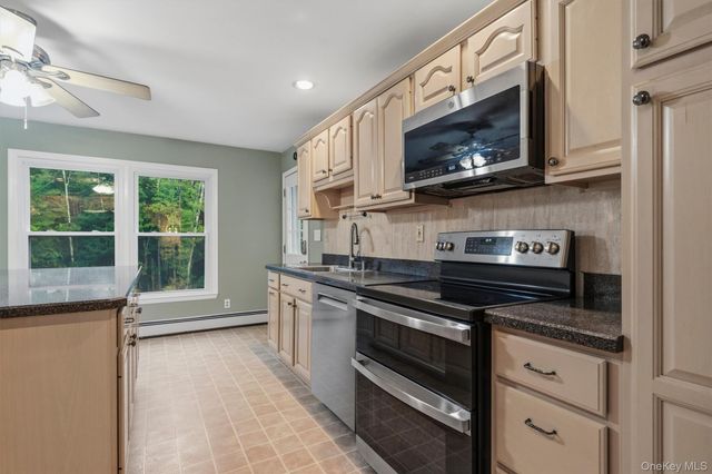 193 Old Dutch Hollow Road, Monroe, NY 10950