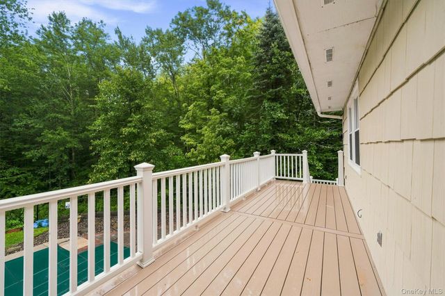 193 Old Dutch Hollow Road, Monroe, NY 10950