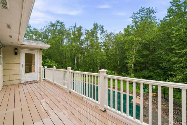 193 Old Dutch Hollow Road, Monroe, NY 10950