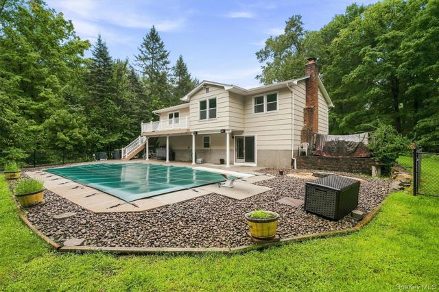 193 Old Dutch Hollow Road, Monroe, NY 10950