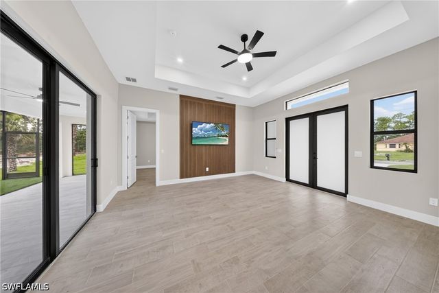18 Scott AVE, Lehigh Acres, FL 33936