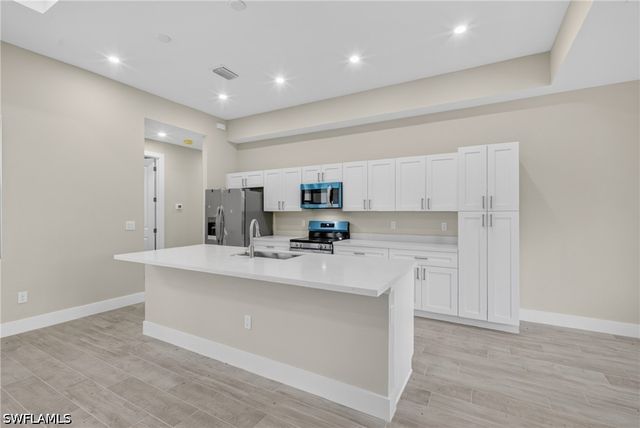 18 Scott AVE, Lehigh Acres, FL 33936