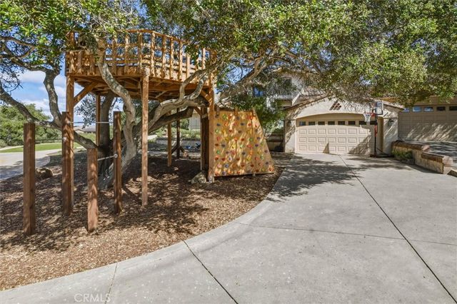 6048 Quail Court, Santa Maria, CA 93455