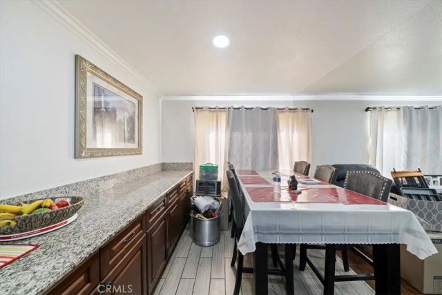 250 N Linden Avenue 327, Rialto, CA 92376