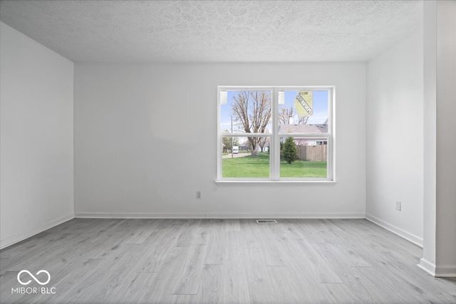 7467 Woodshire Place, Indianapolis, IN 46217