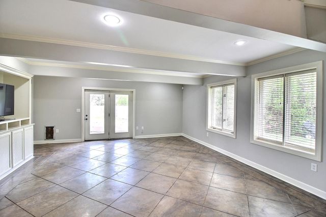 7572 WILLEY RD, Germantown, TN 38138