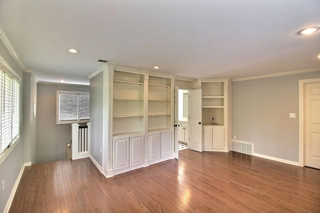 7572 WILLEY RD, Germantown, TN 38138