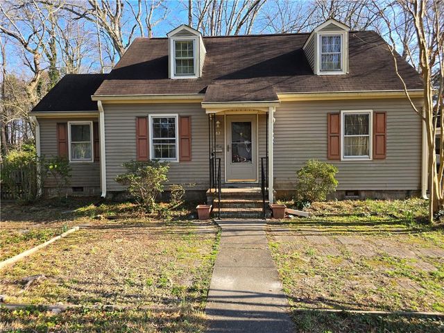 82 Lakeside DR, Newport News, VA 23606