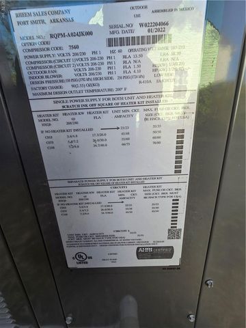 82 Lakeside DR, Newport News, VA 23606