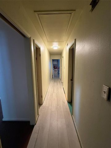 9838 Camay Drive, Houston, TX 77016