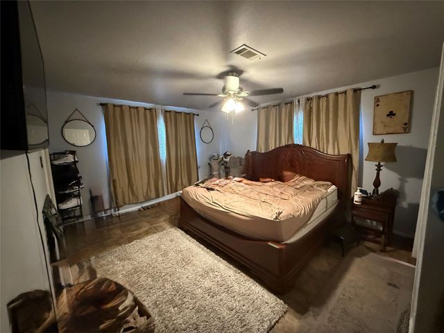 9838 Camay Drive, Houston, TX 77016