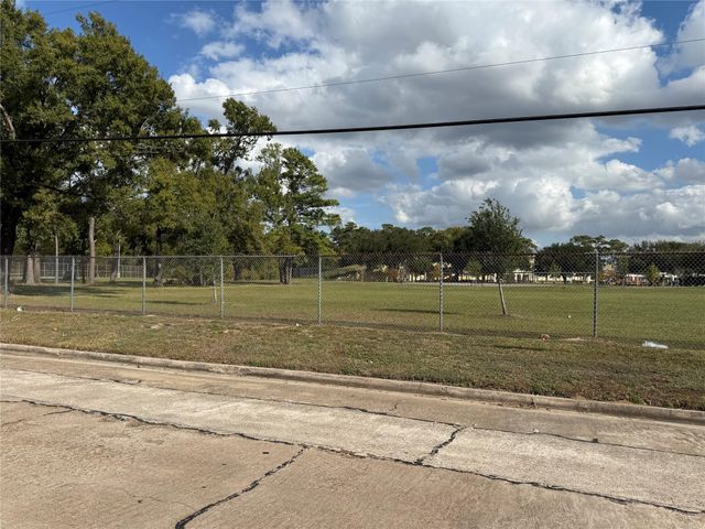 9838 Camay Drive, Houston, TX 77016