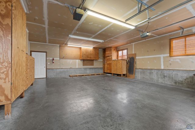 551 FOX RUN DR, Rapid City, SD 57701