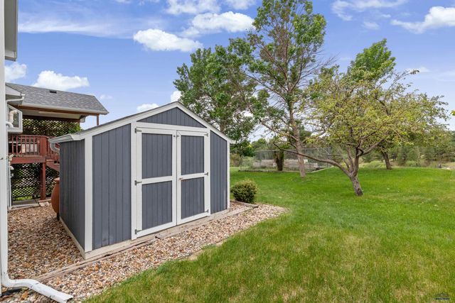 551 FOX RUN DR, Rapid City, SD 57701