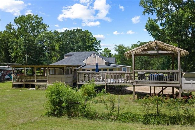 271 Private Road 456, Dayton, TX 77535