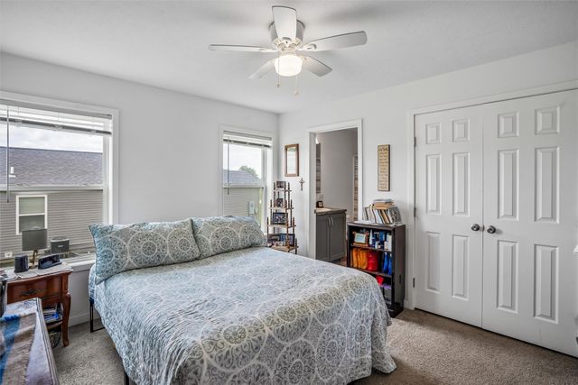 911 15th Street, Guthrie Center, IA 50115