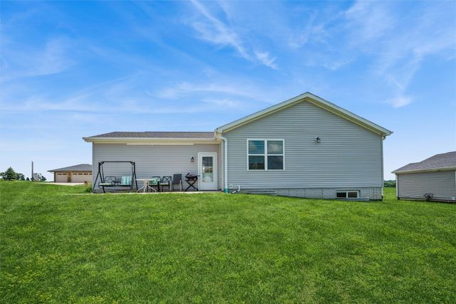 911 15th Street, Guthrie Center, IA 50115