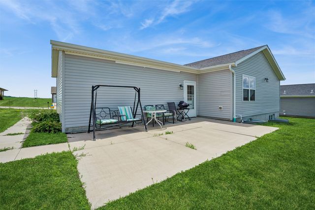 911 15th Street, Guthrie Center, IA 50115