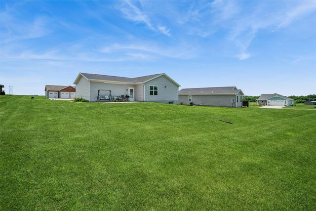 911 15th Street, Guthrie Center, IA 50115
