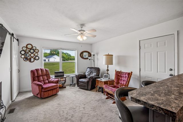 911 15th Street, Guthrie Center, IA 50115