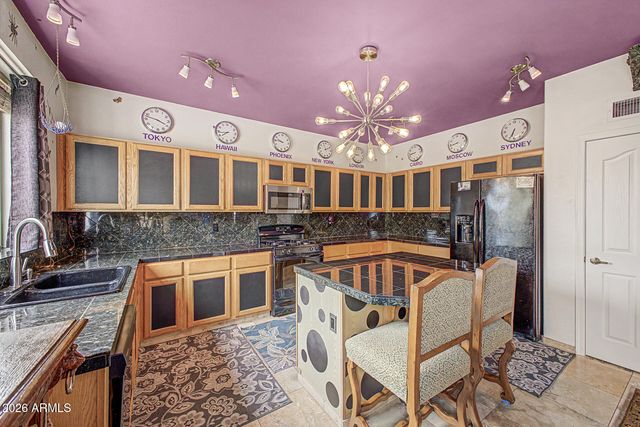 371 N CARRIAGE Lane, Chandler, AZ 85224
