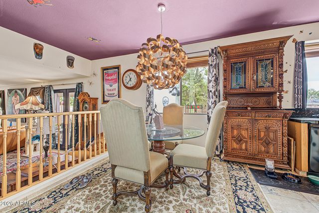 371 N CARRIAGE Lane, Chandler, AZ 85224