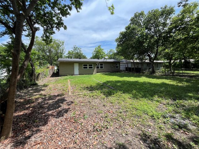 2314 Blyth Drive, Dallas, TX 75228