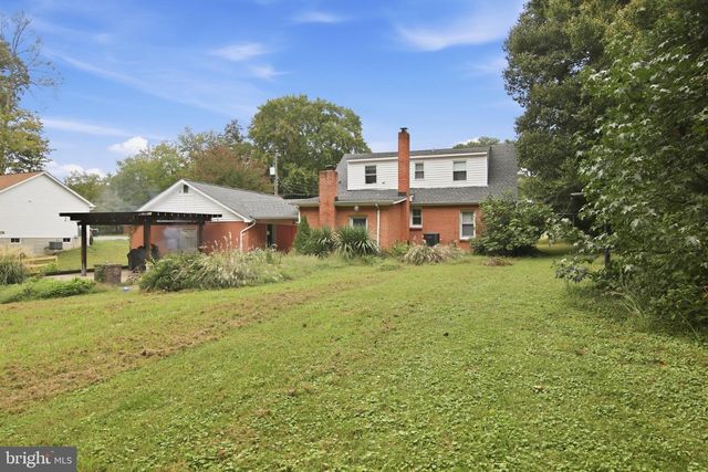 21 SNELLINGS LN, Fredericksburg, VA 22406
