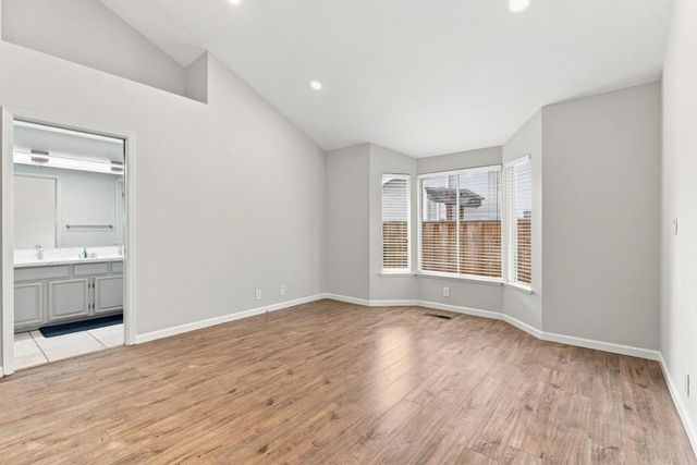 921 Clinton Place, Pleasanton, CA 94566
