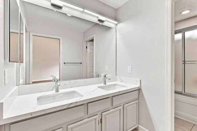921 Clinton Place, Pleasanton, CA 94566