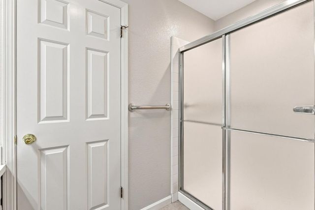 921 Clinton Place, Pleasanton, CA 94566