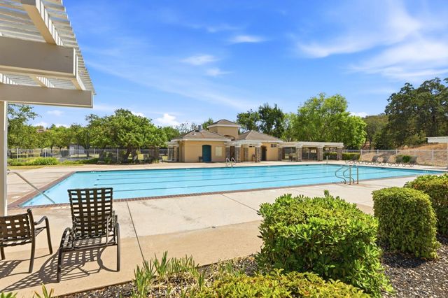 921 Clinton Place, Pleasanton, CA 94566