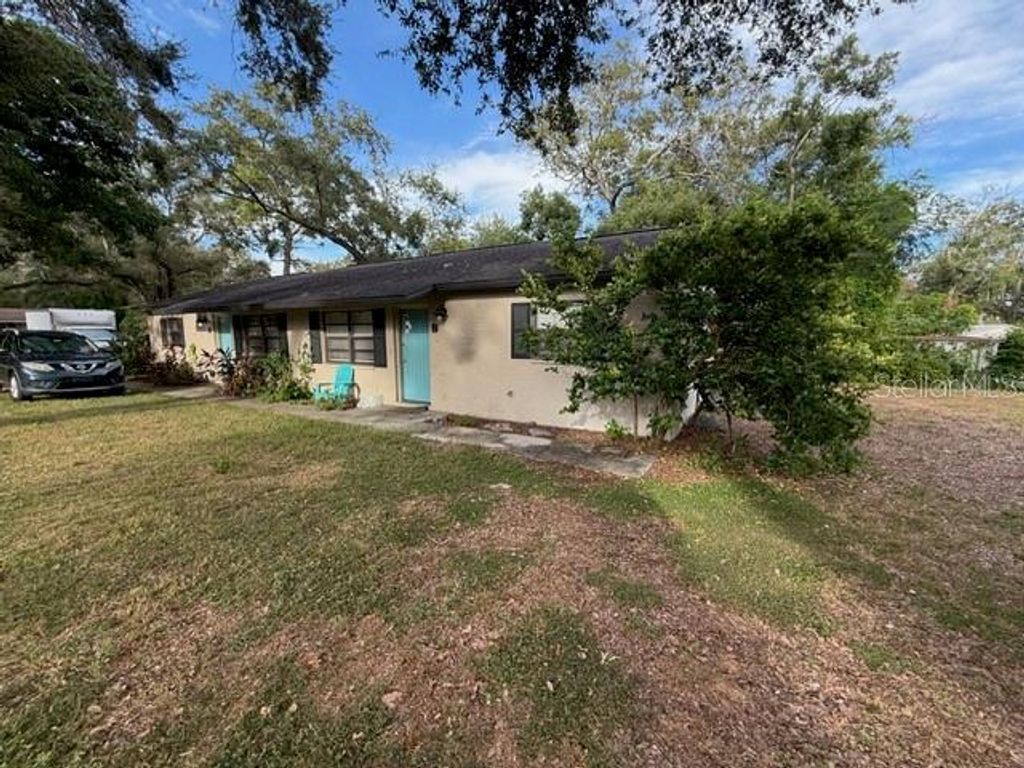 447 6TH AVENUE NE B, Largo, FL 33770