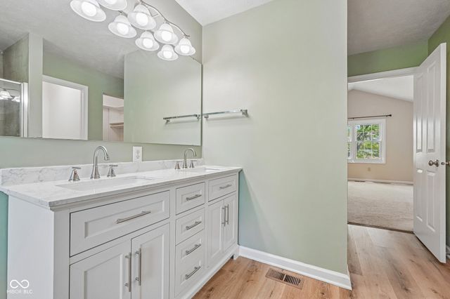 3800 Richmond Court, Carmel, IN 46032