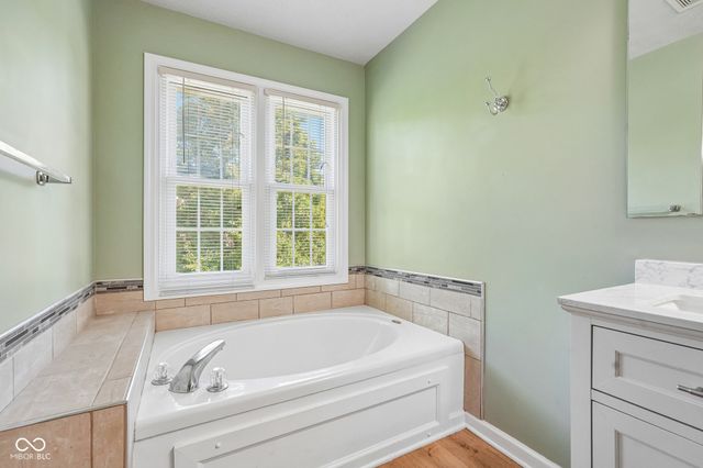 3800 Richmond Court, Carmel, IN 46032