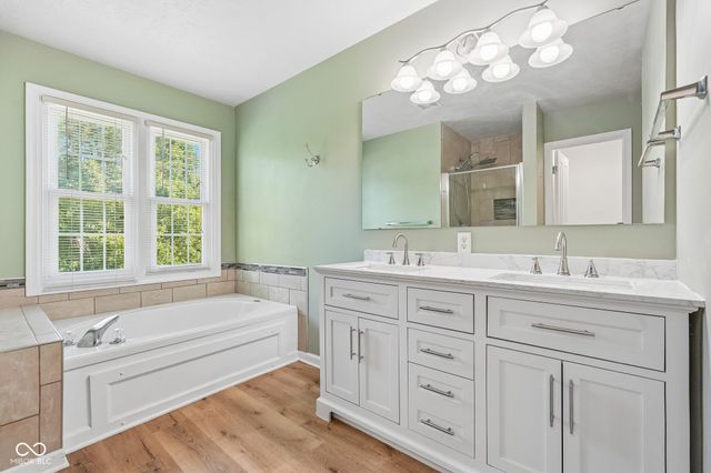 3800 Richmond Court, Carmel, IN 46032