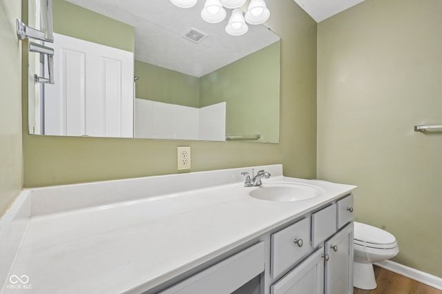 3800 Richmond Court, Carmel, IN 46032