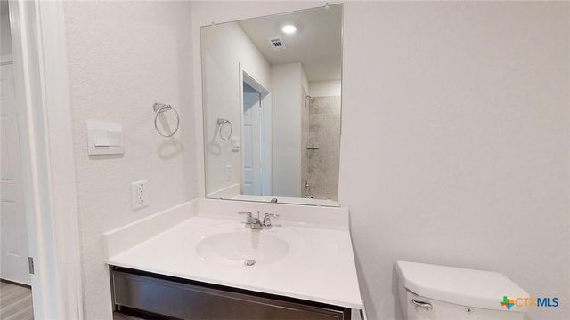 2301 Bee Creek Drive, Copperas Cove, TX 76522